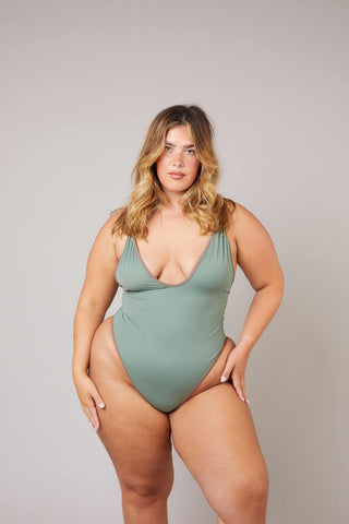[Pre-order] Original Cut Swimsuit (Green)